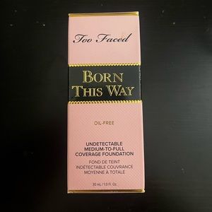 Too Faced Born This Way Foundation - Natural Beige